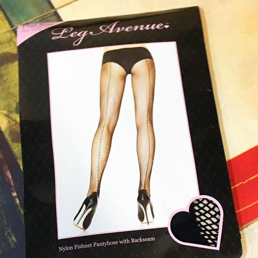 NEW WOMEN'S LEG AVENUE PLUS SIZE FISHNET PANTYHOSE WITH BACKSEAM 150-200 LBS